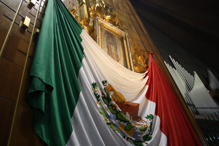 Bazylika Matki Boskiej z Guadalupe w Meksyku  opoka.photo