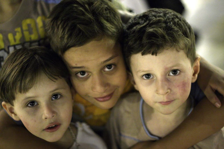 Syryjskie dzieci w Aleppo