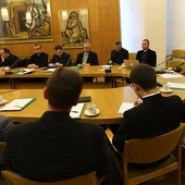 Abp Kupny: potrzeba większego społecznego zaangażowania ruchów katolickich