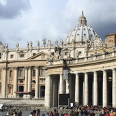 „Ten Kościół w Rzymie, jakże jest błogosławiony!" Dziś wspominamy św. Piotra i jego katedrę