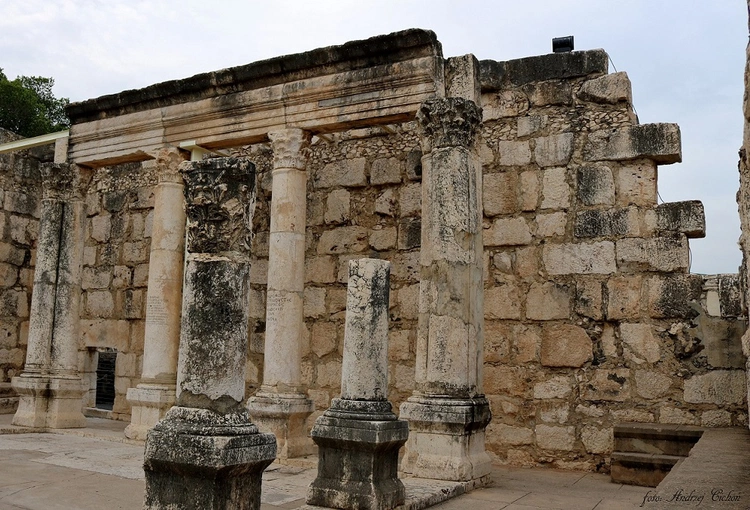 Ruiny Synagogi w Kafarnaum