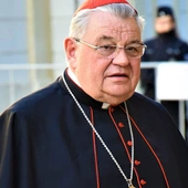 Kardynał Duka wspiera prezydenta Zemana
