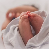 Belgia: 10% śmierci niemowląt jest wynikiem eutanazji