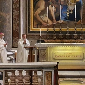 Bp Śmigiel: nauczanie św. Jana Pawła II domaga się ciągłego wprowadzania w życie