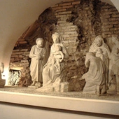 Najstarsze znane figurki do bożonarodzeniowej szopki można oglądać w Rzymie