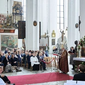 Gdańsk: nabożeństwo związane z powrotem ołtarza Świętej Trójcy Bractwa św. Jerzego