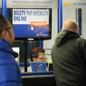PKP Intercity chce, by jego bilety można było kupić w sklepach, kioskach lub stacjach benzynowych