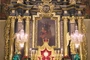 Obraz św. Józefa w ołtarzu głównym Sanktuarium św. Józefa na ul. Poselskiej 21 w Krakowie