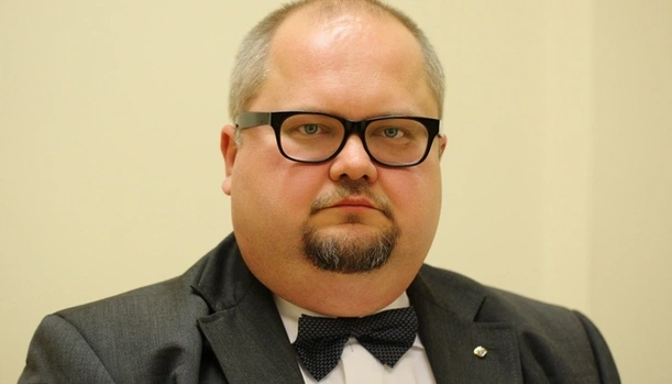 Adwokat ks. Olszewskiego: prokuratura w sposób rażący łamie prawo do obrony
