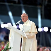 Papież pisze do młodych: włączcie się w przygotowania do Synodu