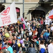 „Tak dla Życia” – w Warszawie przeszedł XII Marsz Świętości Życia