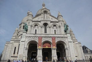 Lourdes: międzynarodowa pielgrzymka żołnierzy, Francja w stanie wojny