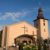 Diecezja gliwicka: Konsekracja nowego kościoła w Olszynie