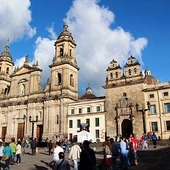Papież: Kolumbia potrzebuje młodych, by marzyć i przebaczyć