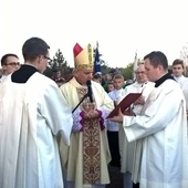 Diecezja Gliwicka: poświęcenie kościoła w Lisowie