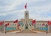 Abp Antoniazzi: Kościół w Tunezji wskazuje dobrą drogę