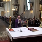 Zabrze: Biskupia msza prymicyjna bpa Andrzeja Iwaneckiego