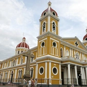 Nikaragua: Kościół na celowniku, nuncjusz apeluje o dialog