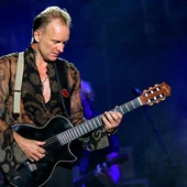 Sting - piosenkarz i były ministrant - spotkał się z papieżem