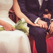 Papież: nie dla małżeństw „w pośpiechu”