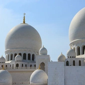 Dialog z islamem w sercu podróży do Emiratów