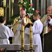 Abp Szal: kapłaństwo nie jest zawodem ani pracą