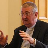 Abp Martin przed odejściem z Dublina: Kościół musi się zmienić
