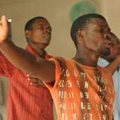 Afryka: liczba katolików rośnie, ale od 4 lat ubywa neoprezbiterów