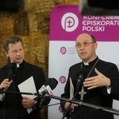 Biskupi podejmują systemową odpowiedź na problem wykorzystania dzieci i młodzieży