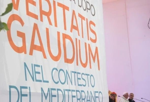 Student z Neapolu: chrześcijanie towarzyszą innym w ich poszukiwaniach prawdy