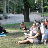 Ukraina: wakacyjne wykłady teologiczne w parku