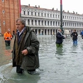 Wenecja szacuje straty po powodzi