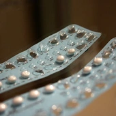 Antykoncepcja hormonalna może prowadzić do samobójstwa