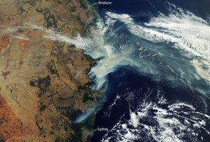Zdjęcie satelitarne pożarów