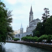 „Lourdes” w Watykanie