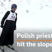 Duża popularność filmu Reutersa z Mistrzostw Polski Księży w narciarstwie