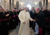 Papież w Bari: bądźmy gościnni, nie obawiajmy się brata w potrzebie