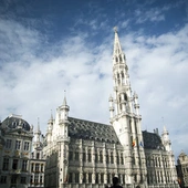 Prymas Belgii zawiesił sprawowanie posługi