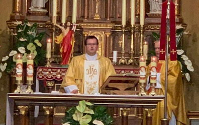 Ks. dr Andrzej Kielian sprawujący liturgię