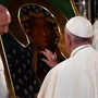 Papież Franciszek zachęca do odmawiania różańca