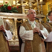 Abp Wacław Depo na Wawelu: święci wołają o naszą świętość i wierność