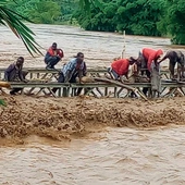 Dramatyczna sytuacja powodzian w Rwandzie