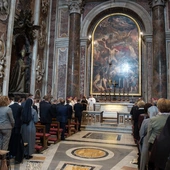 Grób św. Jana Pawła II na Watykanie (zdjęcie ilustracyjne) opoka.photo