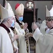Ks. Jacek Grzybowski przyjął święcenia biskupie