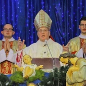 Mińsk: abp Kondrusiewicz będzie przewodniczył Pasterce w swojej katedrze