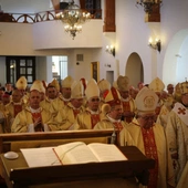 "Synodalność" konstytutywnym wymiarem Kościoła