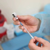W Polsce wykonano 1 176 904 szczepienia przeciw COVID-19