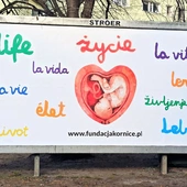 Apel o miłość. Nowe plakaty Fundacji Nasze Dzieci