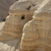 Bezcenne odkrycie na Pustyni Judzkiej. Znaleziono zwoje biblijne sprzed 2 tys. lat