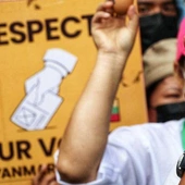 Prodemokratyczny „strajk wielkanocnych pisanek” w Birmie